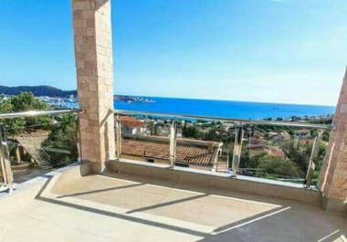 Beautiful modern 3 bedroom villa in Bar with panoramic sea views and a pool