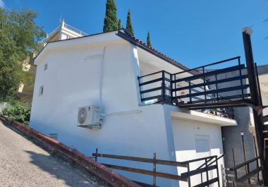 Small legalized house 105 m2 in Sutomore with sea view