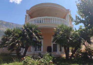 Two-Story furnished Sutomore house 250 m2 with expansive private land