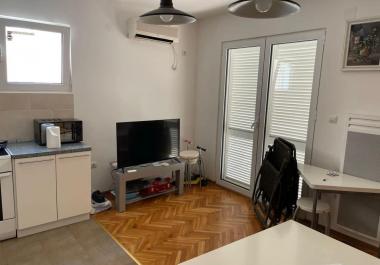 Flat in Petrovac