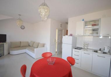 Buy flat in Stoliv