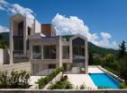 Exclusive new 154 m2 townhouse in Tivat with sea views and pool