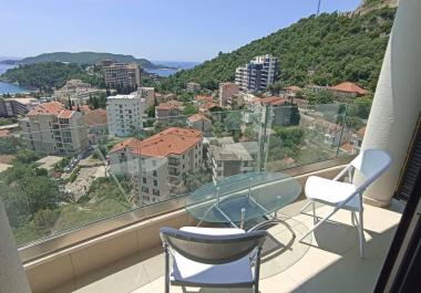 Seaview 28 m2 studio in Bečići with terrace near best sand beaches