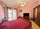 Cozy 2 bedroom flat in Kumbor near Porto Novi next to the sea