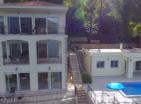 Exclusive beachfront villa in Kostanjica with 4 aparts: mini hotel with a beach