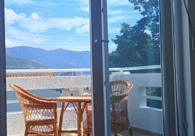 Flat for sale in Budva