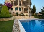 Luxurious 332 m2 villa with pool and sea panorama in Ratac, Bar