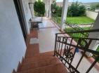 House in Sutomore below the highway with apartments and a plot of 486 m2