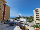 Stunning sea-view 2-bedroom 48 m2 apartment in Becici in new building