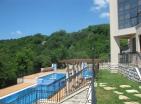 New charming 53m2 apartment in Herceg Novi with pool, parking and terrace