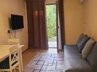 New charming 53m2 apartment in Herceg Novi with pool, parking and terrace