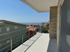 Sea view terrace 75 m2 apartment in Bar with garage