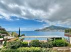 Luxury 2 bedroom sea-view apartment in Dukley Gardens, Budva with jacuzzi