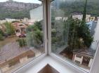 One bedroom 55 m2 apartment in Budva on 4 floor with windows to green park