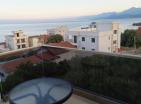 Sea view 1-bedroom studio 34 m2 flat in Utjeha, steps from the beach