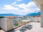 Luxurious sea-view 16 m2 penthouse with pool and terrace