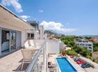 Luxurious sea-view 16 m2 penthouse with pool and terrace