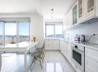 Luxurious sea-view 16 m2 penthouse with pool and terrace