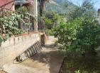 Charming 77 m2 house with orchards and terraces in Sutomore