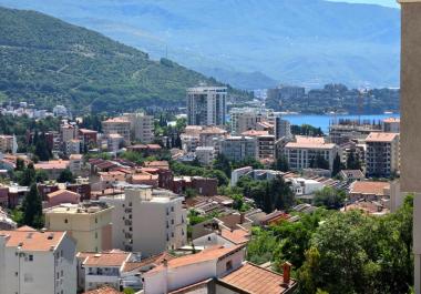 Flat for sale in Budva