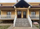 Stunning spacious house in Podgorica with orchards just 3 km from center