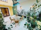 Charming garden 120 m2 flat in Petrovac just minutes from the sea