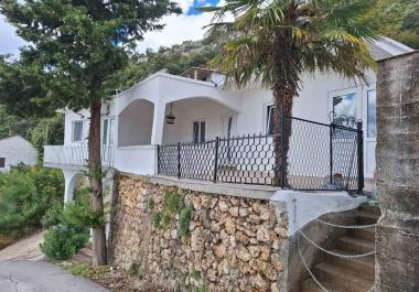 House for sale in Uteha