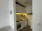 Cozy sea vew 45 m3 apartment in Budva with terrace next to old town