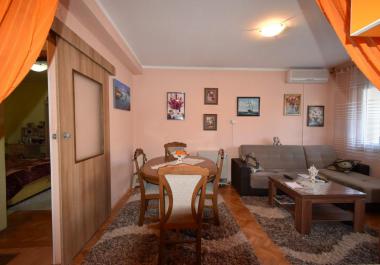 Very good 3 rooms apartment in Tivat, a few steps from the sea