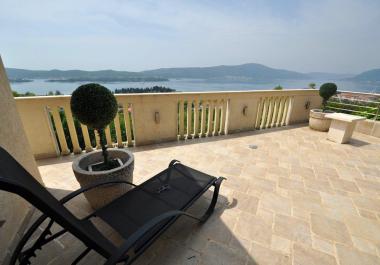 Lux villa in Tivat with 6 bedrooms, large pool, garden and panoramic sea view